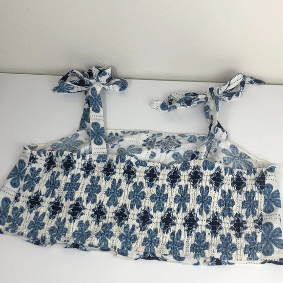 2/$30 Agua Bendita Top Women Size XXL Linen Blend Blue Floral Tile Print Cropped - Picture 5 of 15